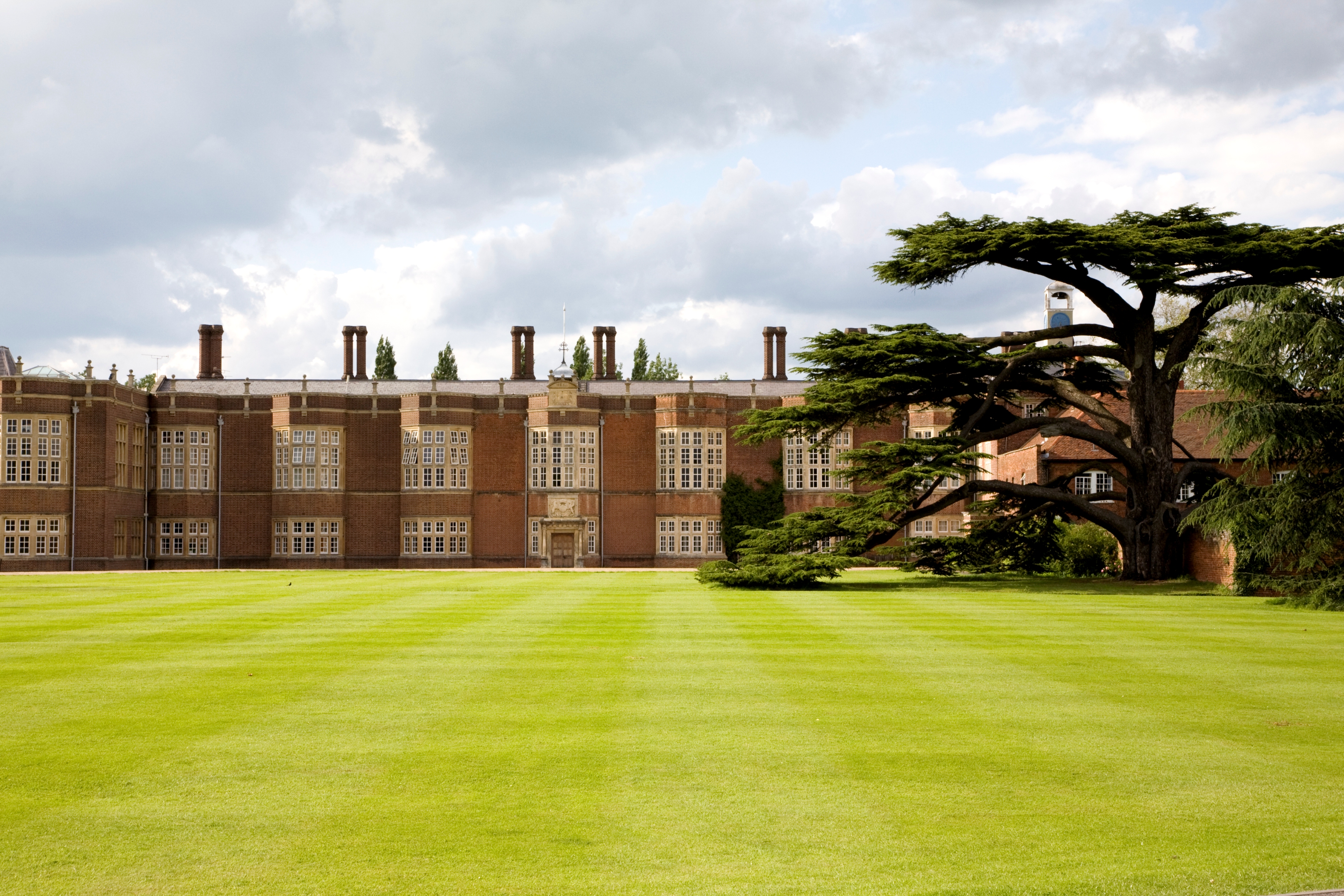 New Hall School in Chelmsford
