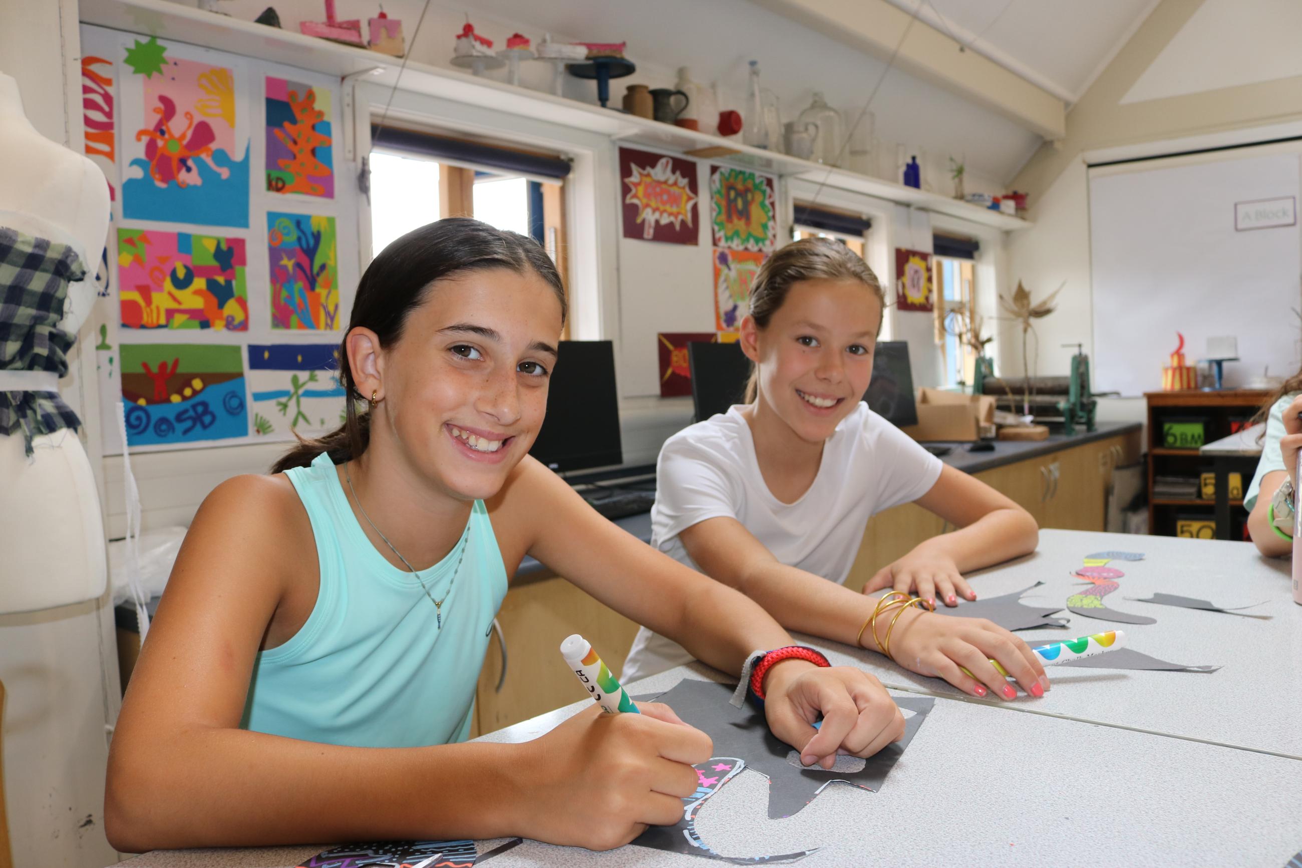 Girls in an Art course